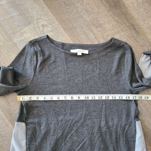 LOFT US Women's Size XS Mixed Media 3/4 Sleeve Top Ruffle Sleeve Gray Stretch - Picture 8 of 8